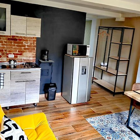 Confortable Apartamento A 20 Mt Del Parque Principal ซาเลนโต ภายนอก รูปภาพ