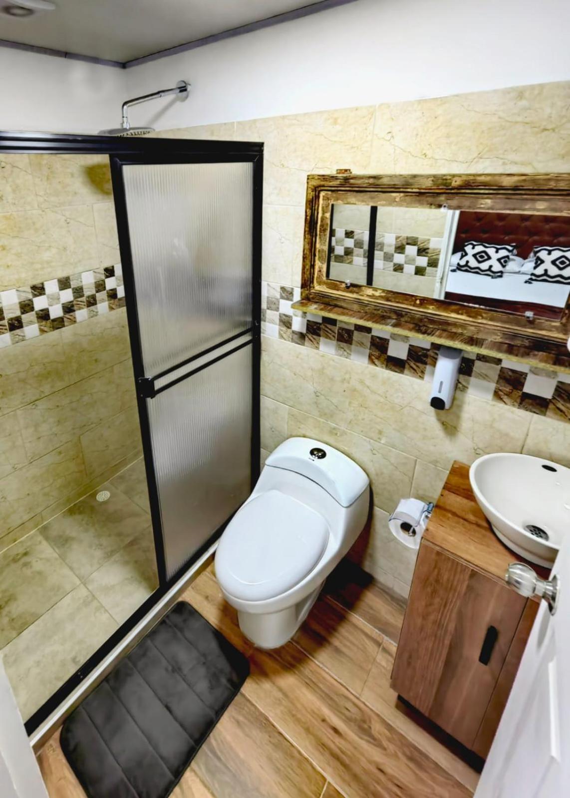 Confortable Apartamento A 20 Mt Del Parque Principal ซาเลนโต ภายนอก รูปภาพ